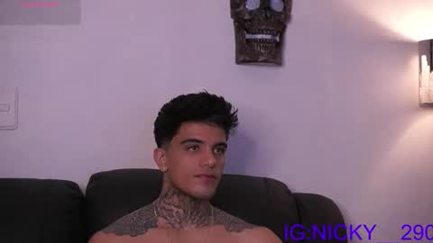 Snapshot of alan_morrys chatting on 11.27.25 alan_morrys online show from 11.27.25