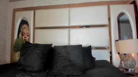 ---Alan--- online show from 10.24.25