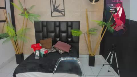 Alana online show from 09.19.25