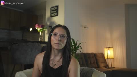 Alana Gasparini online show from 11.10.25