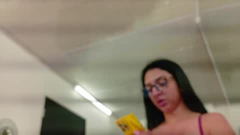 Snapshot of alana_madison chatting on 05.18.26 Maeve online show from 05.18.26