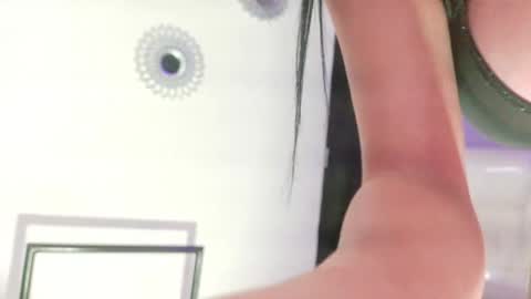 Snapshot of alana_madison chatting on 05.23.26 Maeve online show from 05.23.26