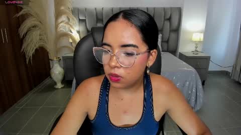 Snapshot of alana_martiins chatting on 06.11.26 alana online show from 06.11.26
