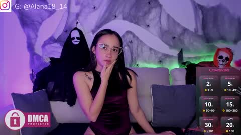 alana_pherson online show from 10.11.25