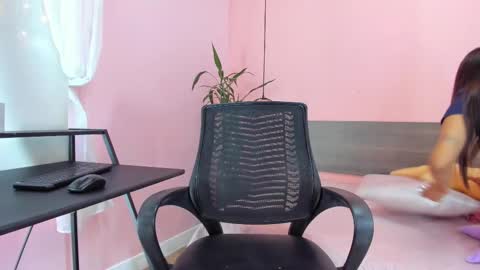 Alana online show from 09.09.25