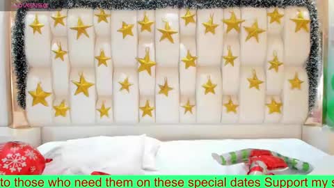 Snapshot of alana_then2 chatting on 12.16.24 online show from 12.16.24