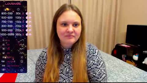 Snapshot of alanabrox chatting on 12.30.24 Julia online show from 12.30.24