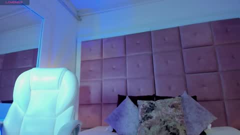 alanah_connors online show from 11.22.25