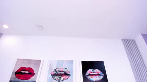 Snapshot of alanakim_ chatting on 09.19.25 Alana Kim online show from 09.19.25