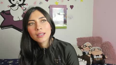 Snapshot of alanalois_ chatting on 09.26.25 ALANA Please follow me online show from 09.26.25