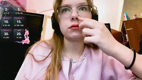 Stella online show from 12.05.25