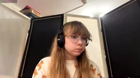 Stella online show from 12.18.25