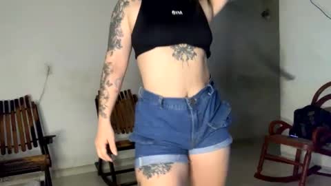 Snapshot of alanna_rosse_ chatting on 12.22.24  Alanna  Independent Models   onlyfans alanna rosse  online show from 12.22.24