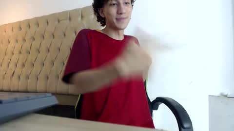 alantrickz365 online show from 10.16.25