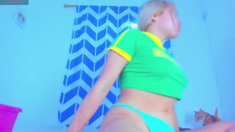 Snapshot of alaska_drew chatting on 01.28.25 Alaska online show from 01.28.25