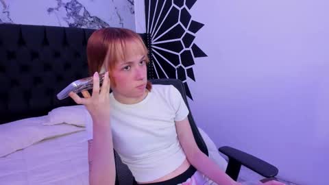 Snapshot of alaskaflowers_ chatting on 03.23.26 Alaska online show from 03.23.26