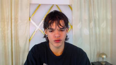 Snapshot of albertbernal69 chatting on 02.11.25 Albert online show from 02.11.25