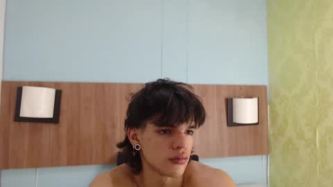 Snapshot of albertbernal69 chatting on 03.03.25 Albert online show from 03.03.25