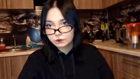 Im Katrina online show from 02.20.26