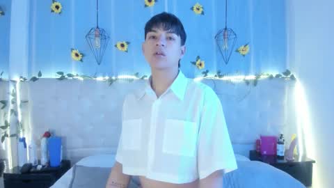 Snapshot of ale_aurarashi chatting on 10.19.25 ale_aurarashi online show from 10.19.25