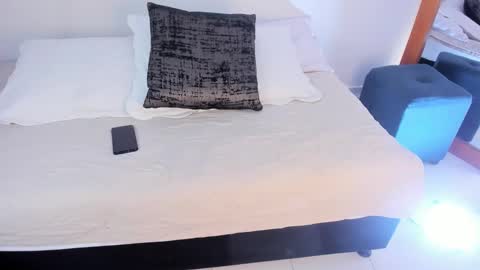 aleexiiaa online show from 09.27.25