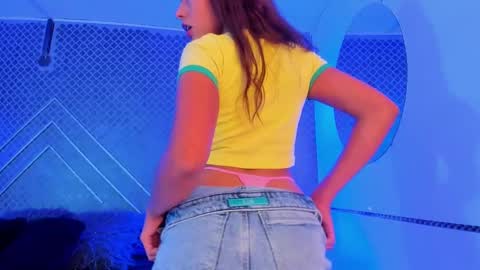 aleja_bloom online show from 02.28.25