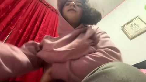 Aleja Hill online show from 04.21.26