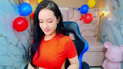 Snapshot of aleja_r_ chatting on 06.28.26 Aleja online show from 06.28.26
