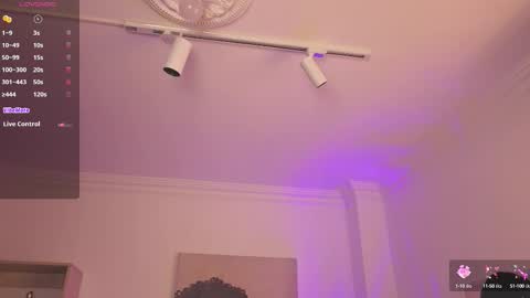 Alejandra online show from 10.23.25