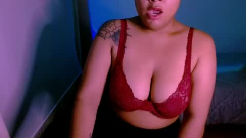 Snapshot of alejandra_conde chatting on 05.26.26 Alejandra online show from 05.26.26