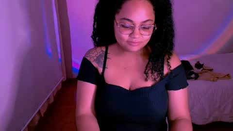 Snapshot of alejandra_conde chatting on 07.23.26 Alejandra online show from 07.23.26