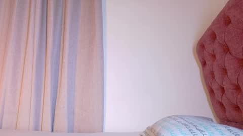 Snapshot of alejandra_dunn1 chatting on 06.04.26 alejandra_dunn1 online show from 06.04.26