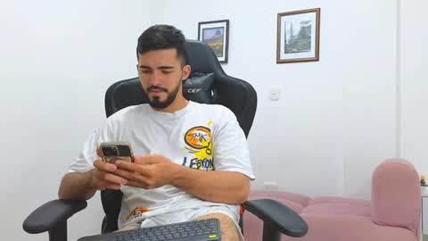 alejandroo_7 online show from 02.01.25