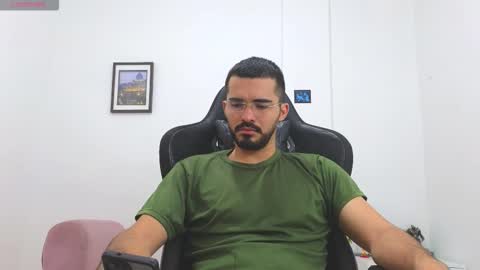 alejandroo_7 online show from 01.18.26