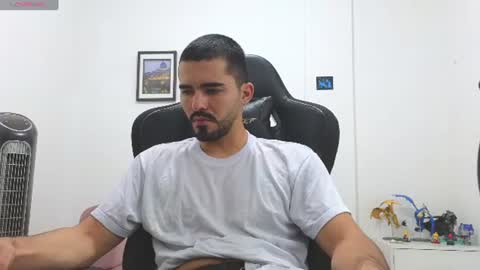 Snapshot of alejandroo_7 chatting on 07.02.26 alejandroo_7 online show from 07.02.26