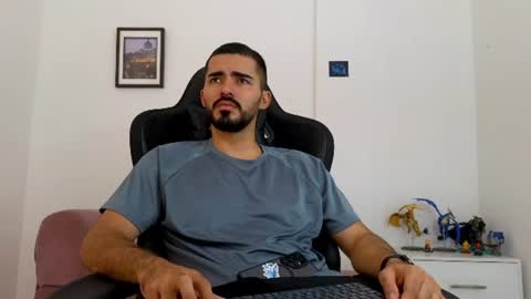 Snapshot of alejandroo_7 chatting on 07.18.26 alejandroo_7 online show from 07.18.26