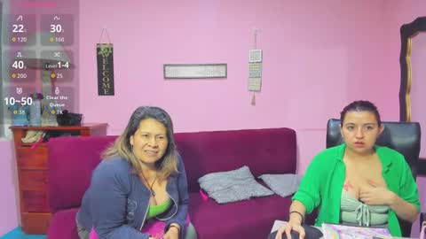 Snapshot of alejita_smithh chatting on 11.16.25 zoe and Kataleya online show from 11.16.25