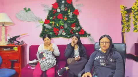 zoe and Kataleya online show from 12.18.25