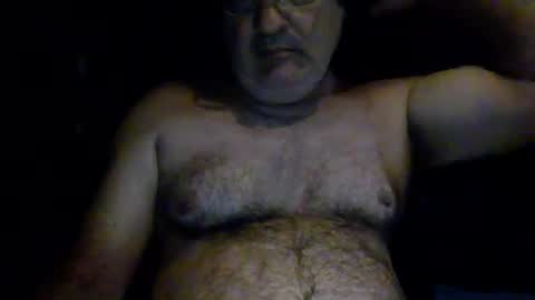 alejito16 online show from 01.04.25