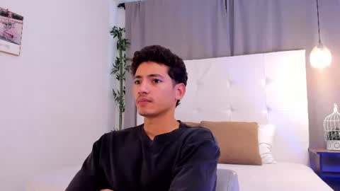 Snapshot of alejo_exotic chatting on 07.10.26 alejo_exotic online show from 07.10.26