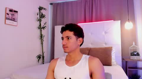 Snapshot of alejo_exotic chatting on 07.31.26 alejo_exotic online show from 07.31.26