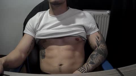 Snapshot of alejoduarte16 chatting on 05.04.26 alejoduarte16 online show from 05.04.26
