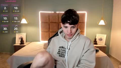 ALejoo Saenz online show from 04.16.26