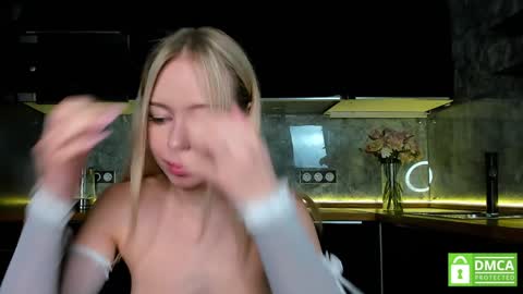 Snapshot of aleksa_cutie chatting on 01.22.25 Next stream - 2 dec - online show from 01.22.25