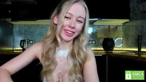 Snapshot of aleksa_cutie chatting on 01.26.25 Next stream - 2 dec - online show from 01.26.25