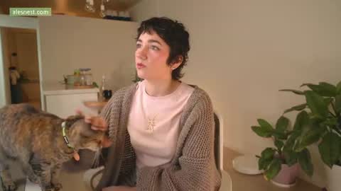 Snapshot of alemaniababe chatting on 07.19.26 Ale online show from 07.19.26