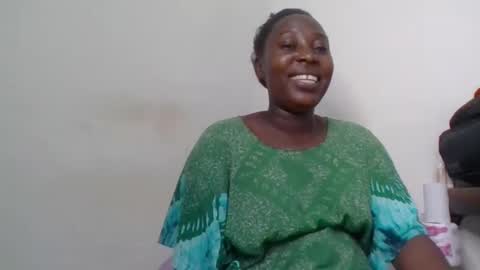 Noreen Kennth and Emilly online show from 02.13.25