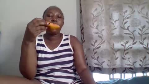 Noreen Kennth and Emilly online show from 09.30.25