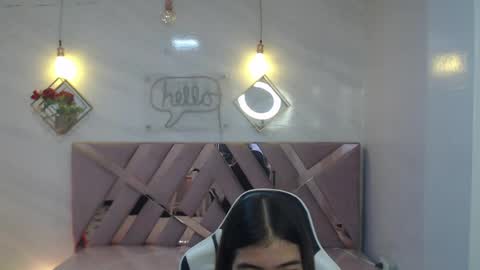 Snapshot of alesia_v chatting on 05.31.26 Live 1000pm 600am COLOMBIAN HOUR online show from 05.31.26
