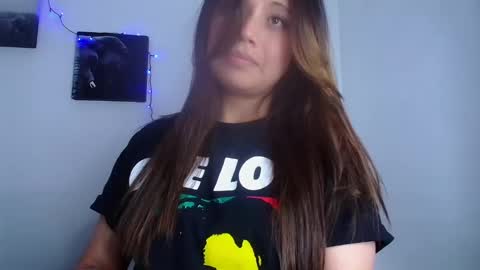 QUEEN OFF MILk  IM BACK  15 NOV online show from 01.11.25